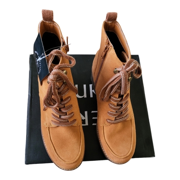 Naturalizer Dara Suede Lace-up Bootie Womens Size 6.5 New - Picture 6 of 9